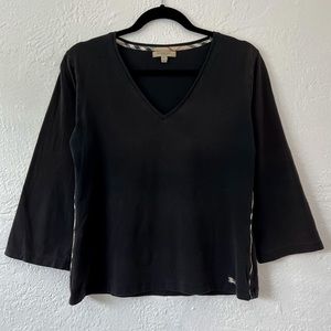 BURBERRY black nova check v-neck tee shirt